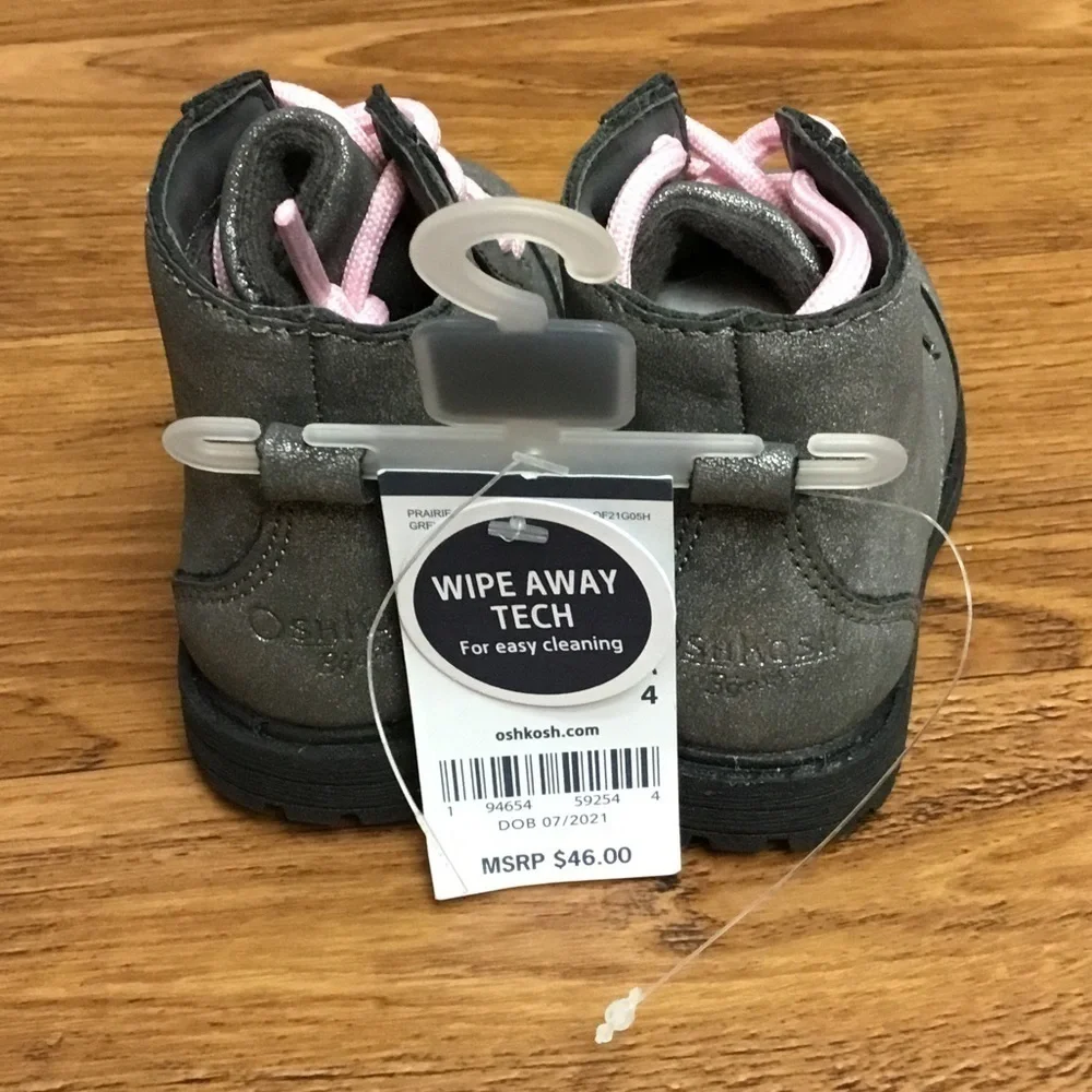 NWT Osh Kosh B’Gosh Grey Glitter Baby Boots With Pink Shoe Laces
